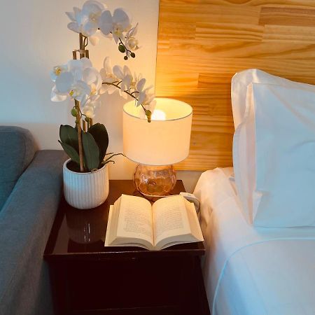 Highway Motor Inn Тарий Екстериор снимка
