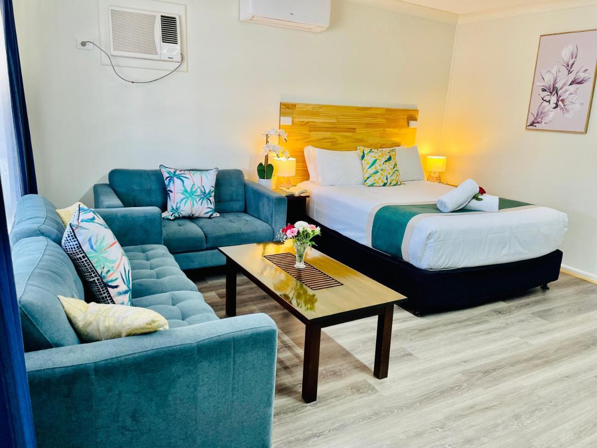 Highway Motor Inn Тарий Екстериор снимка