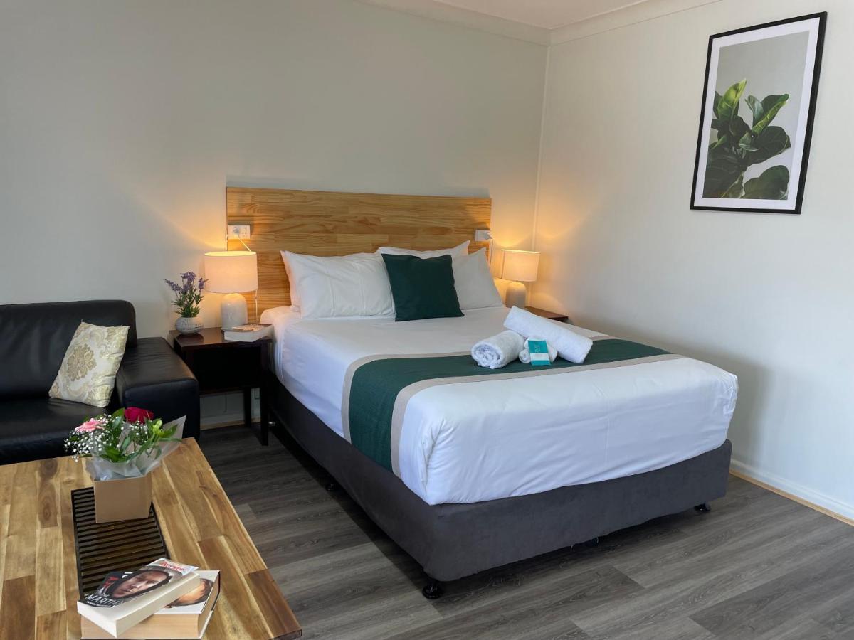 Highway Motor Inn Тарий Екстериор снимка